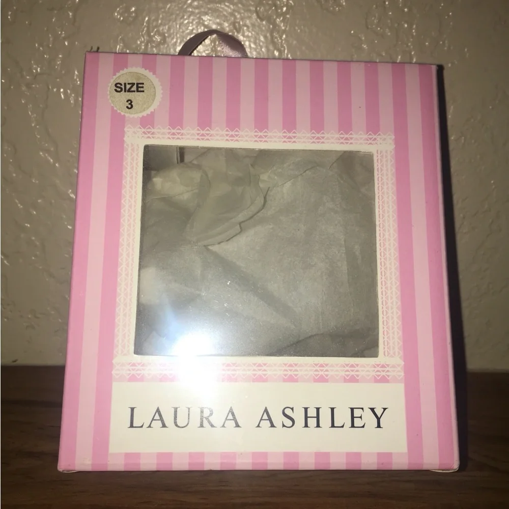 Laura Ashley Baby Girls White Mary Jane Shoes Size 3